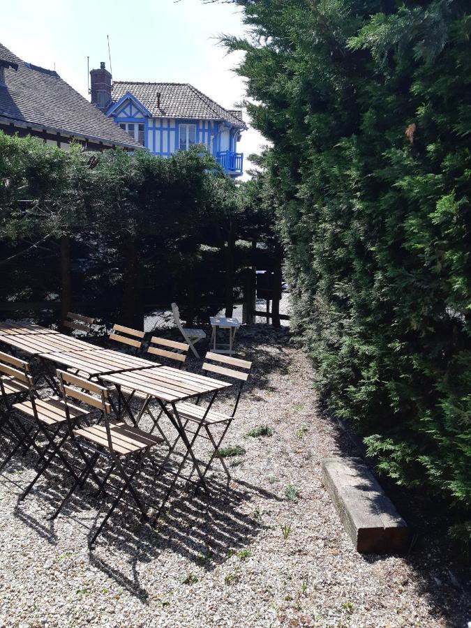 Maison En Bord De Mer ブロンヴィル・シュル・メール エクステリア 写真